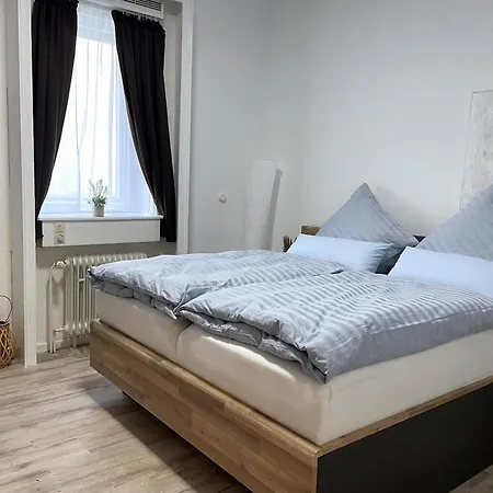 Lägenhet Komfortapartment Mit Kingsize-bett Zentral & Ruhig