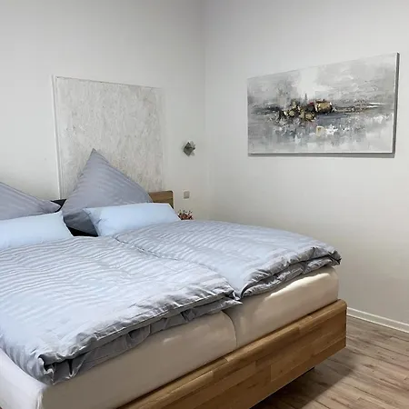 Lägenhet Komfortapartment Mit Kingsize-bett Zentral & Ruhig
