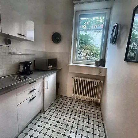Komfortapartment Mit Kingsize-bett Zentral & Ruhig *